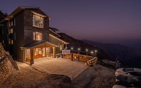 Saffronstays Alpine Blue, Theog - 6Br Villa With Valley Views